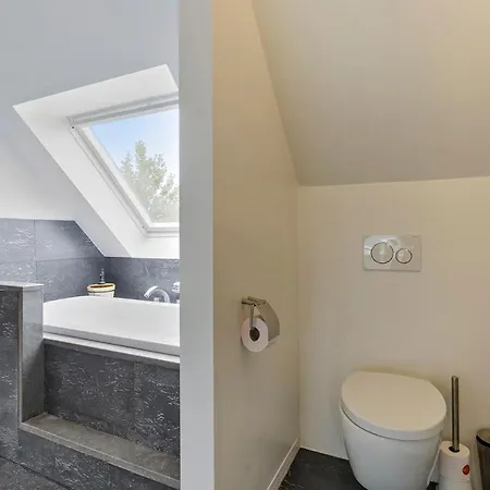 Luxury Family Home With Sauna And Kids Friendly Garden * コクセッド