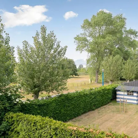 Luxury Family Home With Sauna And Kids Friendly Garden コクセッド